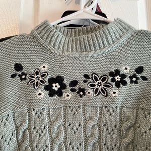 Cropped sweater